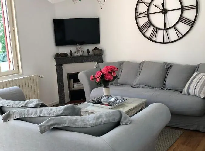 Along The River Bergerac