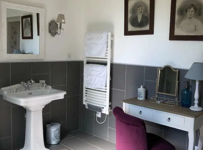 Along The River * Bergerac